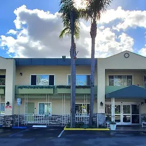 2* Hotell Quality & At The Park